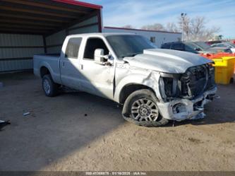 FORD F-250 LARIAT