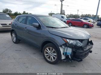 NISSAN ROGUE SPORT S