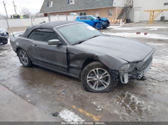 FORD MUSTANG V6 PREMIUM