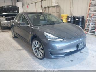 TESLA MODEL 3 LONG RANGE/PERFORMANCE