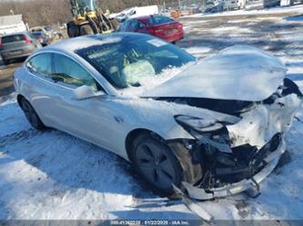 TESLA MODEL 3 STANDARD RANGE PLUS REAR-WHEEL DRIVE/STANDARD RANGE REAR-WHEEL DRIVE