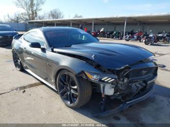 FORD MUSTANG GT