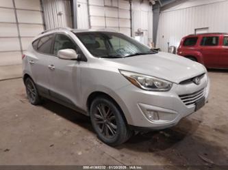 HYUNDAI TUCSON SE