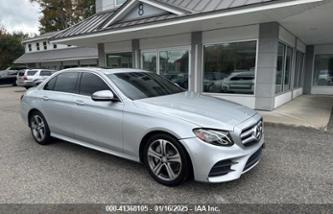 MERCEDES-BENZ E-CLASS 300