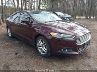 FORD FUSION SE