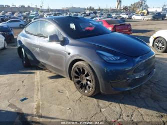 TESLA MODEL Y LONG RANGE DUAL MOTOR ALL-WHEEL DRIVE