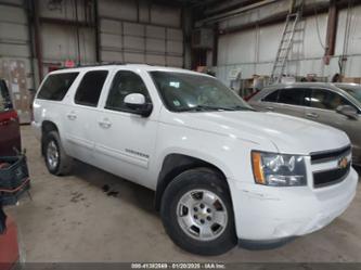 CHEVROLET SUBURBAN LT