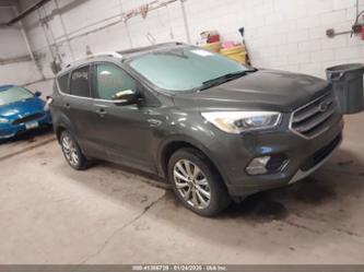 FORD ESCAPE TITANIUM