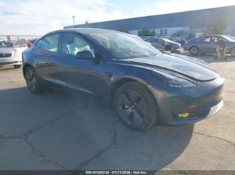 TESLA MODEL 3 LONG RANGE DUAL MOTOR ALL-WHEEL DRIVE