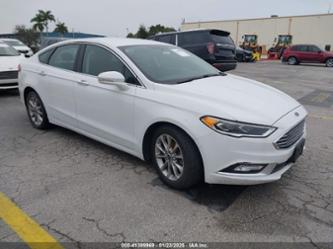 FORD FUSION SE