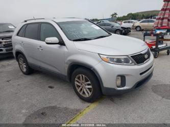 KIA SORENTO LX