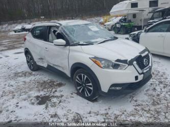 NISSAN KICKS SV