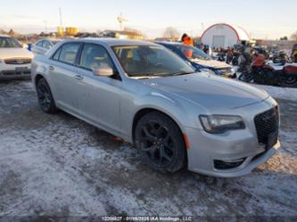 CHRYSLER 300 TOURING L