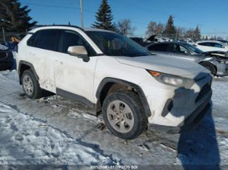 TOYOTA RAV4 LE