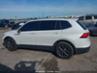 VOLKSWAGEN TIGUAN 2.0T SE