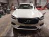 VOLVO XC60 T5 MOMENTUM