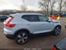 VOLVO XC40 T5 MOMENTUM